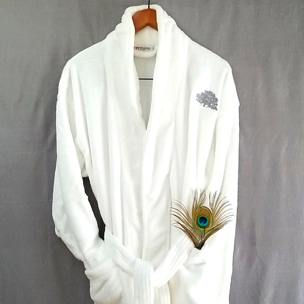 Plush Luxurious Registry Hotel Robe